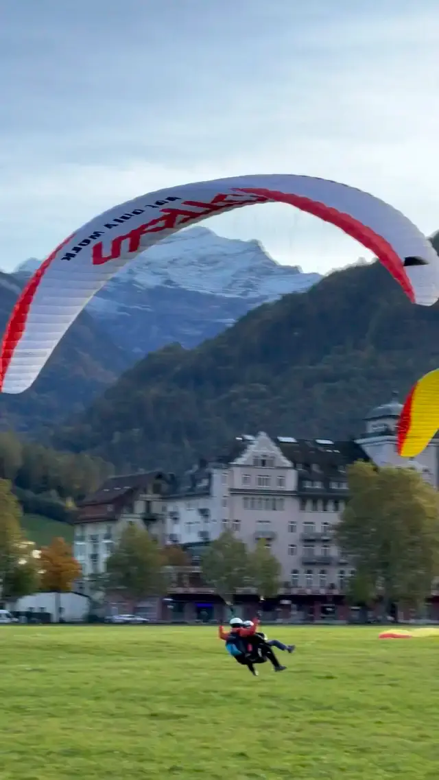 Soaring Above the Swiss Alps:Paragliding Adventure in Interlaken
