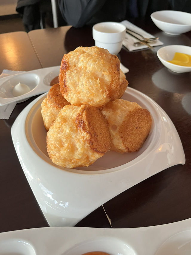🇰🇷狎鷗亭明星都去吃黑松露炸醬麵「Mutan」