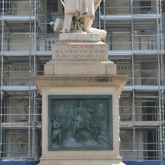 The Historic Hub of Turin: Piazza Castello and its Surrounding Wonders