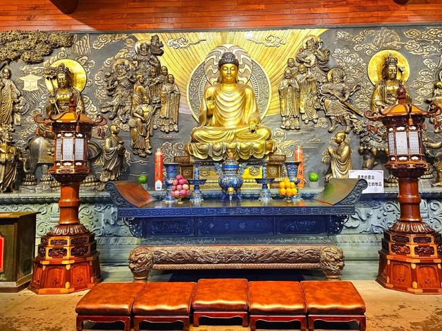 Dafo Temple: วัดเงียบสงบในใจกลางเมือง