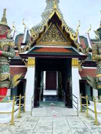 🌟 Discover the Grand Palace, Bangkok 🇹🇭