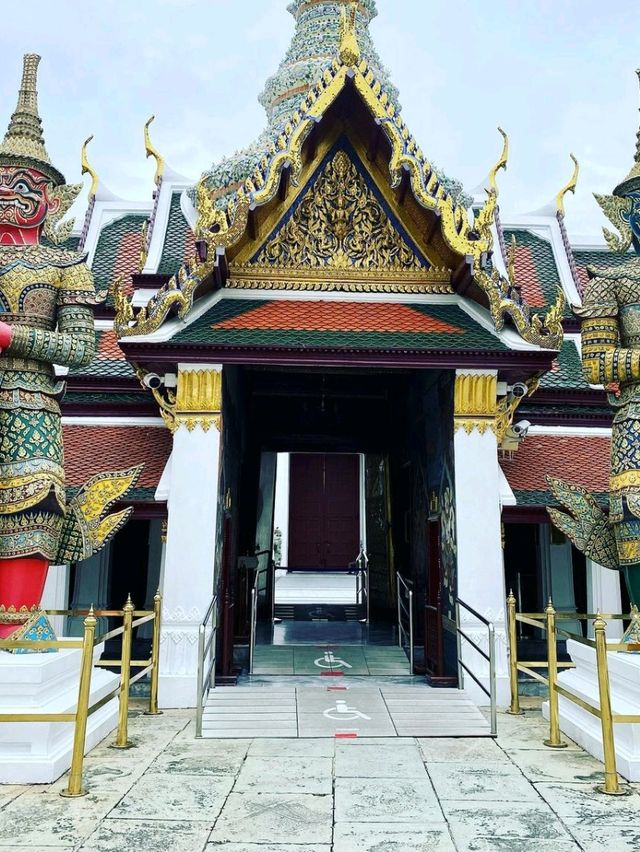 🌟 Discover the Grand Palace, Bangkok 🇹🇭