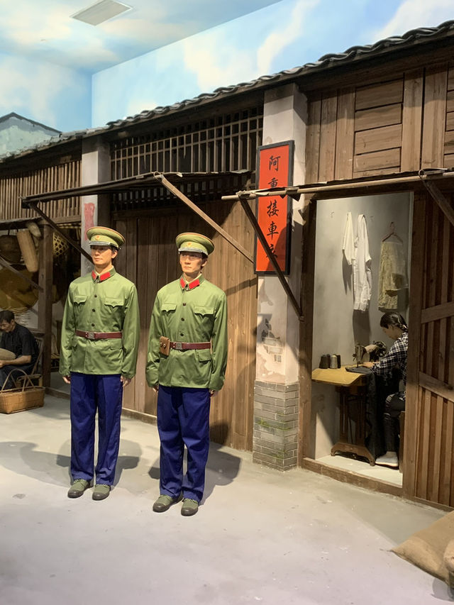 "探索深圳發展史：深圳大潮起珠江展覽" 🌊🌆