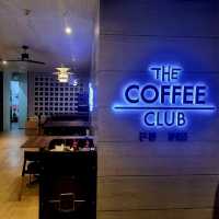  THE COFFEE CLUB คาเฟ่ที่เปิดตลอดวัน 
