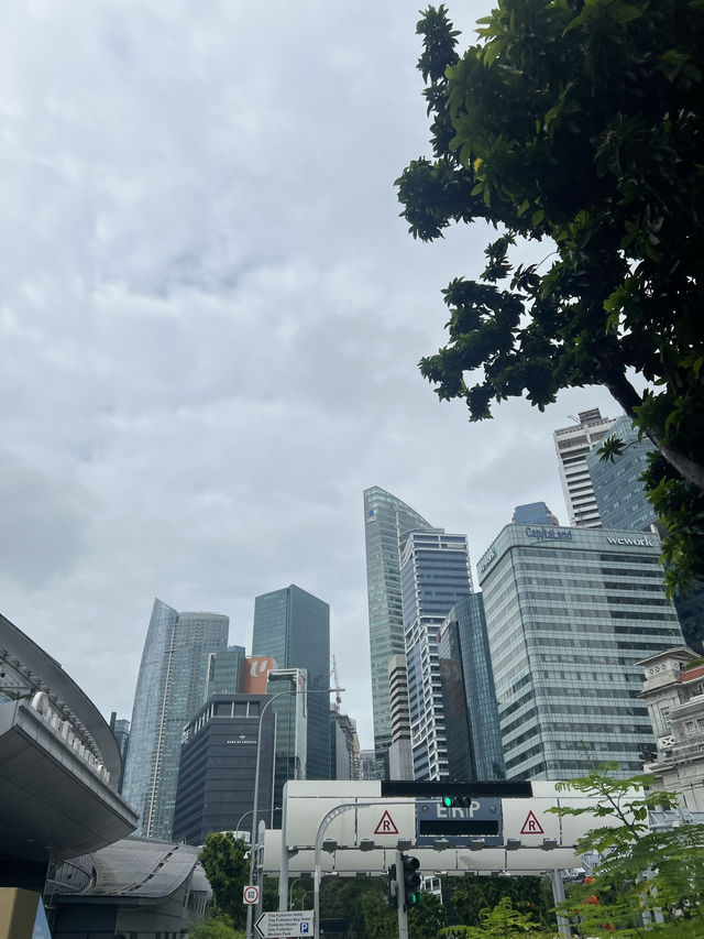 ไม่ถ่ายรูปคู่ Merlion เหมือนมาไม่ถึงสิงคโปร์! 📸
