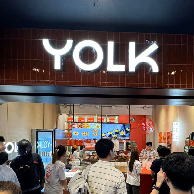 Yolk ทาร์ตไข่สไตล์ฮ่องกง ที่บรรทัดทอง✨