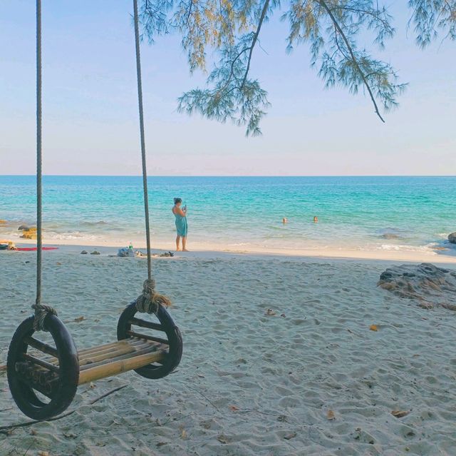 泰國沙美島絕美海灘景點:奧派海灘，適合打卡拍照📸游泳
