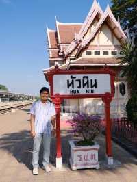 เดินเที่ยวถ่ายรูปที่ สถานีรถไฟหัวหิน🚂