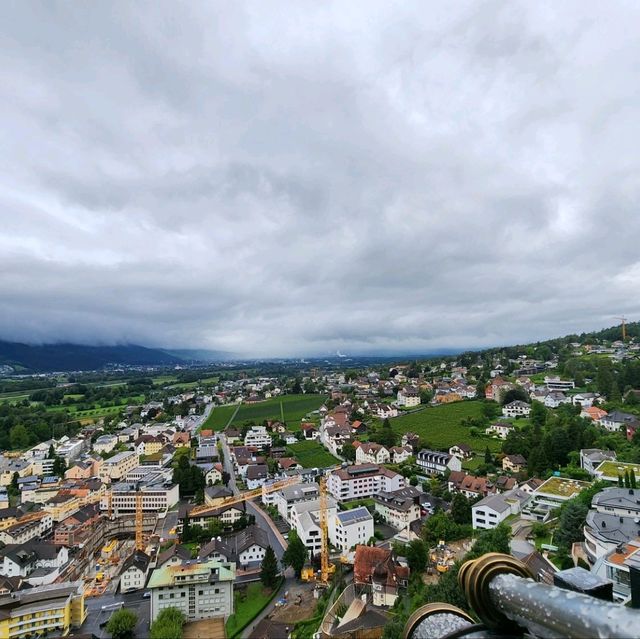 切手と芸術の国リヒテンシュタイン🇱🇮！