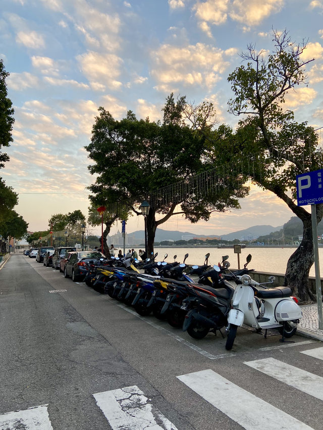 🇲🇴🇵🇹體驗迷人的澳門「十月初五馬路」黃昏日落葡萄牙風情🌇🥰🚶🏼‍♀️ 