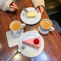 Pink shortcake in Omotesando🍰🩷