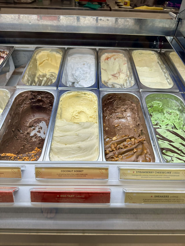 A Scoop of Happiness: Inside Scoop at The Beat Kiara Bay