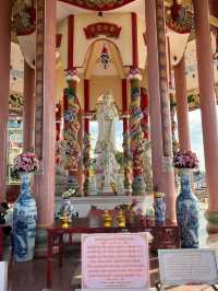 วัดเกาะลอย