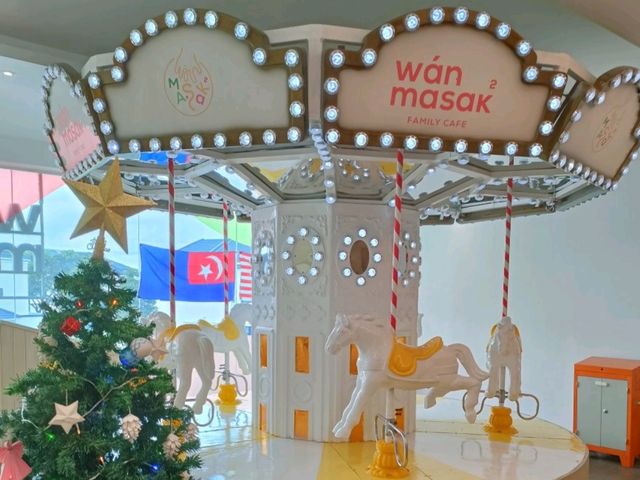 Discover Best Dining with Kid friendly Playground cafe at Nusajaya 