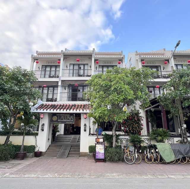 A relaxing stay at Laluna Riverside Hotel 
