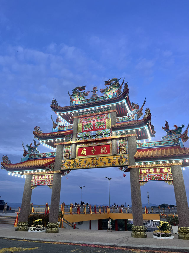 A Serene Visit to 观音庙 at Jerantut 🏮🙏
