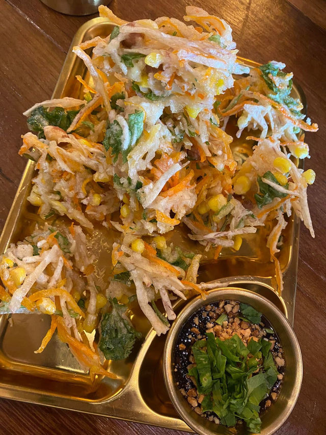 เจ๊กเม้ง ก๋วยเตี๋ยวเนื้อต้นตำรับเพชรบุรี