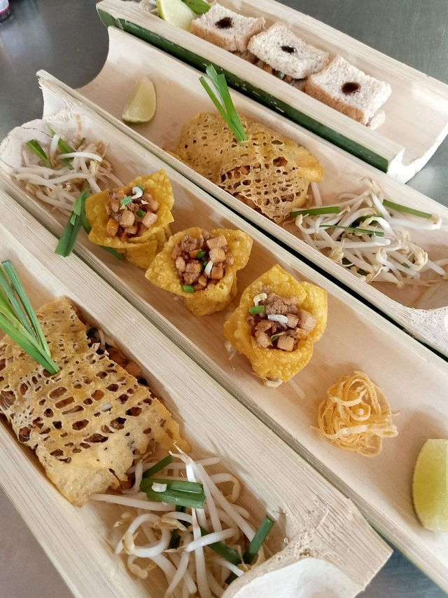 ผัดไทยบ้านอะลาดิน