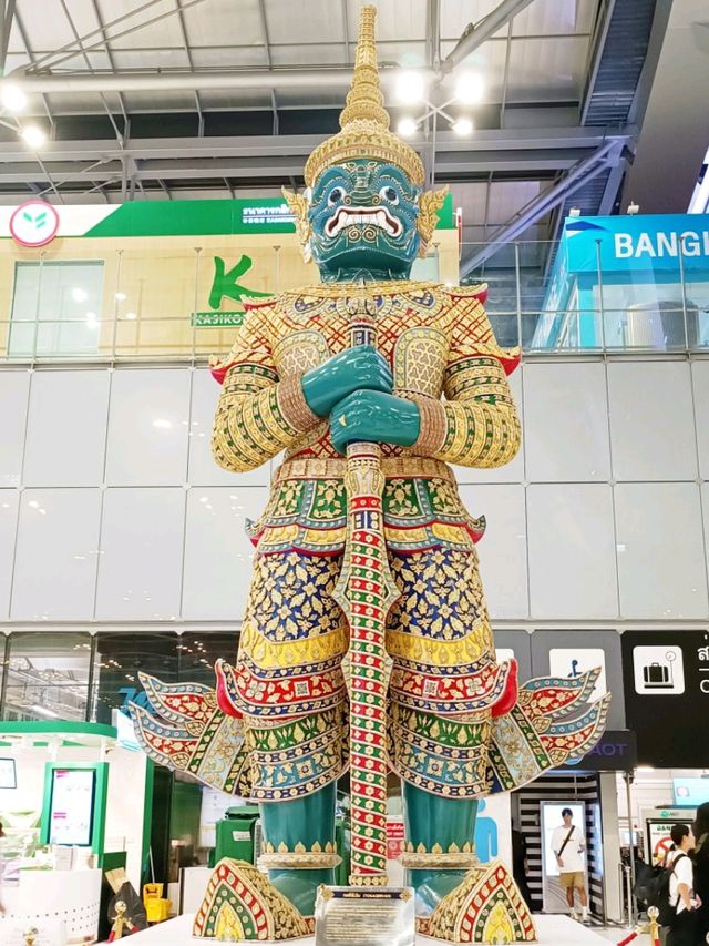 ไปชมยักษ์ใหญ่ทั้ง12ตน ที่ สนามบินสุวรรณภูมิ