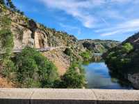 [🇪🇸トレド] 中世の風景と歴史が息づく街並み、名産コルクとともに