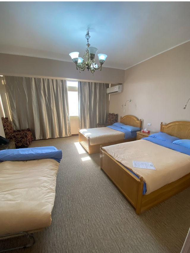 【ピラミッド】の目の前にあるホテル🏨