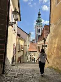 Spring: The Best Time to Visit Český Krumlov🌷