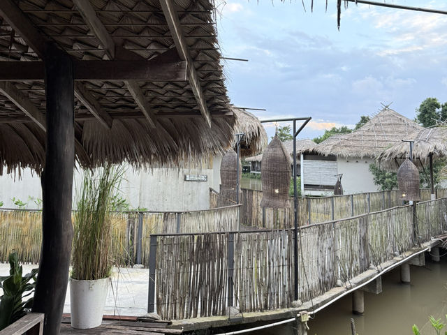 ศรีปากประ รีสอร์ท โรงแรมที่เหมือนบาหลี
