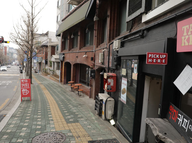 漢南洞爬坡太累 漢南洞超人氣飲品店！Take C 冰沙大杯又便宜，清涼必喝！
