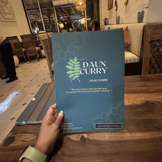 Daun Curry Restaurant to taste three countries’ cuisine