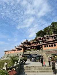 Where the Mist Meets the Divine: Qingshuiyan Temple's Mountain Mirage