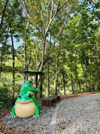 牛埔泥岩水土保持教學園區：從月世界到夢幻綠洲的奇幻旅程