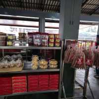 ร้านข้าวขาหมู ในตำนานของนครปฐม