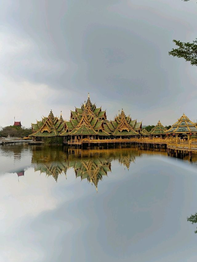 Ancient City, Damnoeb Saduak Floating market, Train market 