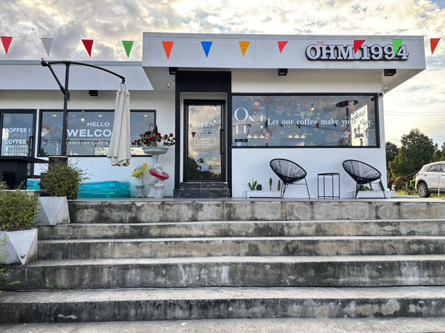 Ohm1994 Cafe & Bakery