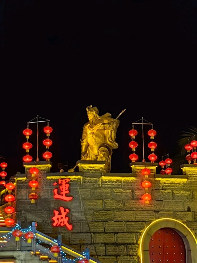 Xing An Temple, Known for Its Giant 'Guan Di' Statue
