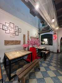 The Mugshot Café— bagel town in Georgetown