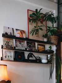 The Dedicate Flower’s Cafe