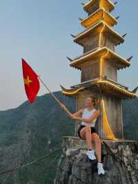 Du lịch HANG MÚA