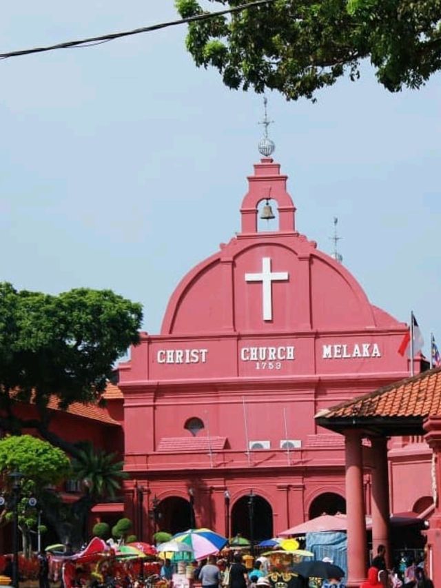 🌺 Malacca Magic: Where Cultures Collide & Stories Come Alive! 🌺