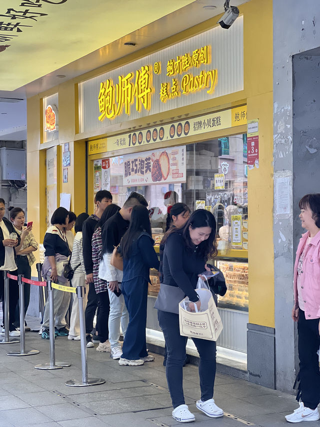 🥮 “한 입 먹는 순간, ‘이 맛은 대체 뭐지?’ – 잊을 수 없는 鲍师傅의 감동”