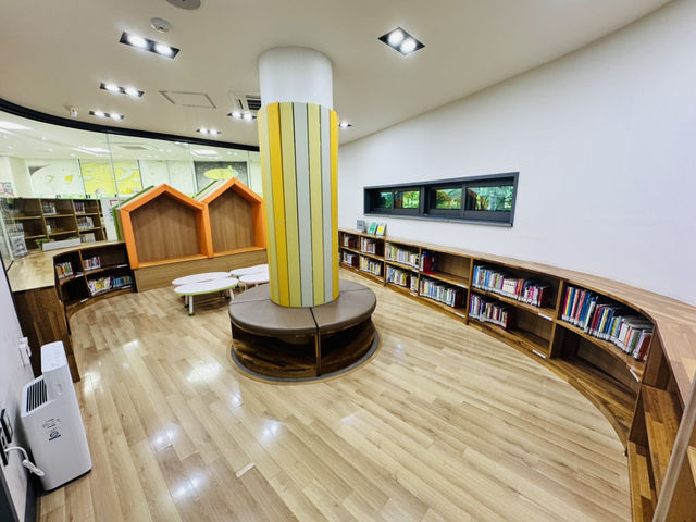 Discover Baedari’s Book Haven