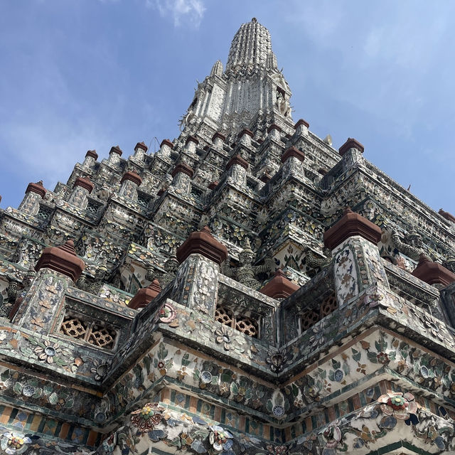 【バンコク🇹🇭】夜明けの象徴🌙ワット・アルン