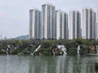 Kunming Waterfall Park