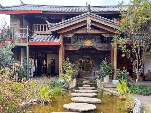 白沙古鎮，走訪麗江三大古鎮中的木府發源地