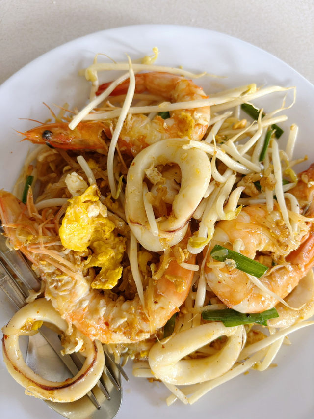 เจ๊หมวยผัดไทย ร้านอร่อย ต้องมาลอง ที่แกลง ระยอง