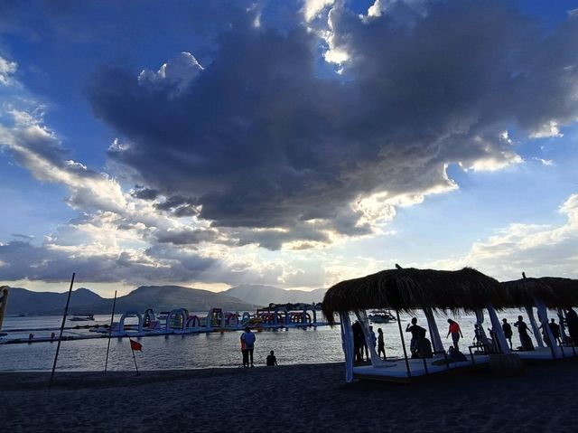"still summer vibes in inflatable island"