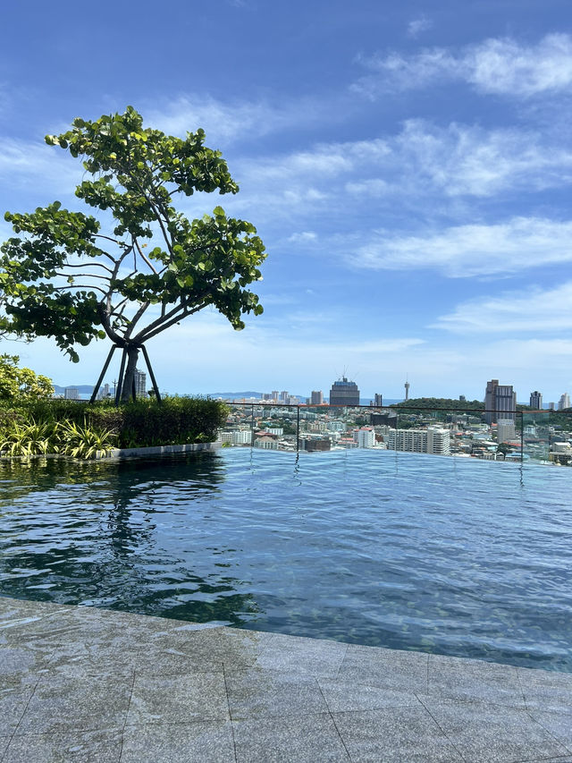 性價比超級高的芭堤雅酒店（180度海景房！）