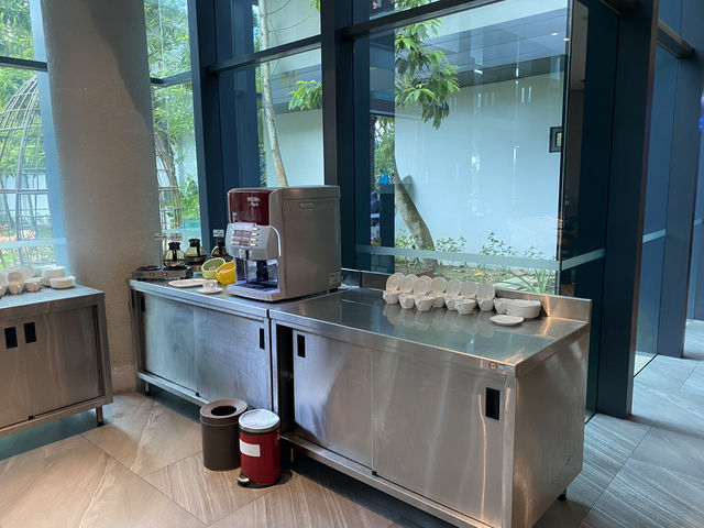 ibis Styles Batam Nagoya: A Fresh, Modern Stay (But Pack Your Snacks)