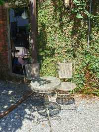 Where Café Meets Gallery