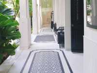 Bangkok Marriott Hotel The Surawongse สระน้ำสวยมาก